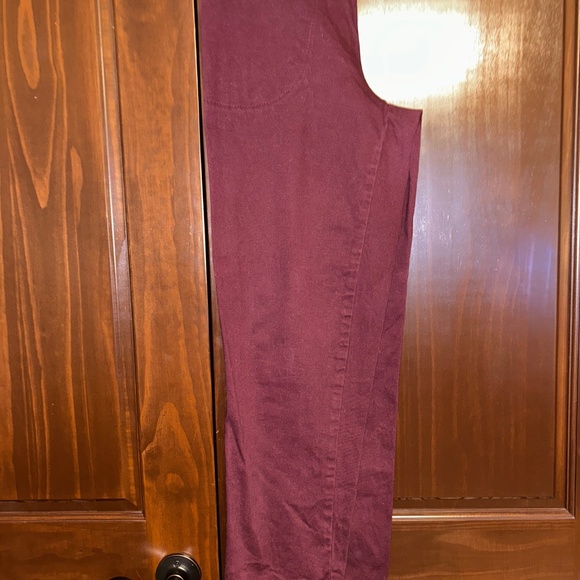 Women’s high-rise skinny ankle pull-on maroon pants - Picture 2 of 6